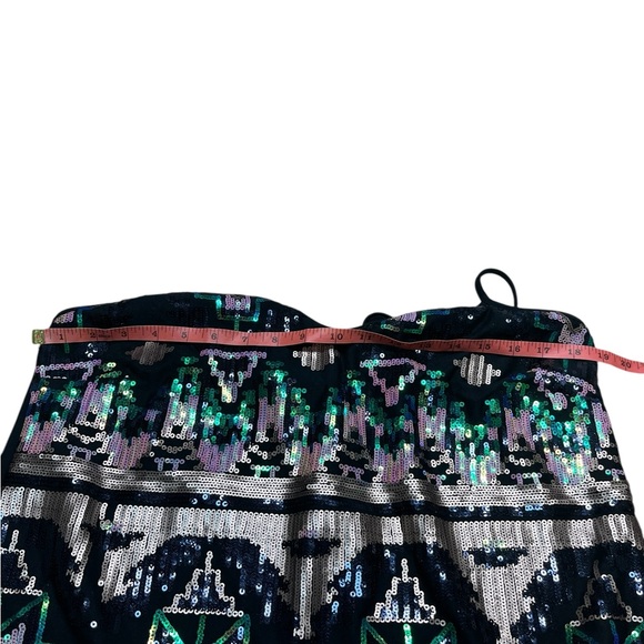 TORRID DRESS WOMENS SIZE 2 BLACK IRIDESCENT SEQUIN ADJUSTABLE STRAP SHORT - Picture 11 of 15